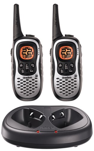 Uniden GMR885-2CK 8-Mile GMRS FRS 2-Way Radios With Charging Cradle (Pair)