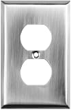 Stanley 824524 Home Designs Single Duplex Outlet Plate with Screws 4-Pack, Satin Nickel #US15