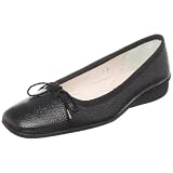 Attitudes by Paul Mayer Womens Go Ballet Flat