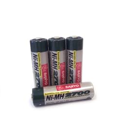 Sanyo 2,700 mAh AA NiMH Rechargeable Batteries (4-Pack) by Sanyo