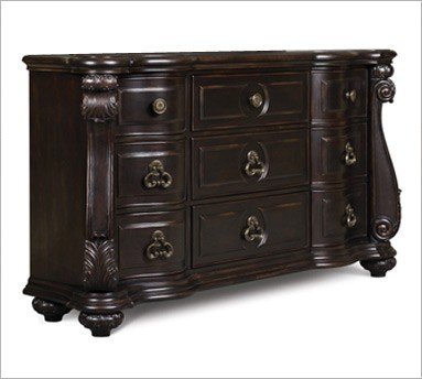 Magnussen Vellasca Wood Nine Drawer Dresser