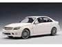 Mercedes-Benz C63 AMG 1/18 White w/ Leather Seats