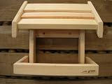 WALL MOUNTED TABLE BIRD FEEDER