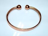 Brand New Magnetic Therapy Smooth Copper Torque Design Bangle 1M 3 sizes will fit from 14cm to 22cm PLUS FREE GIFT
