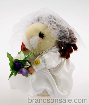 Bride wedding dancing hamster
