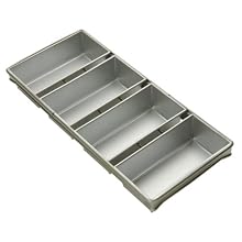 Focus Foodservice Commercial Bakeware 4 Strap 9 by 4--1/2-Inch Bread Pan Set