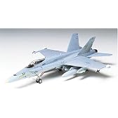 1/72 ウォーバードコレクション WB-2 F/A-18ホーネット