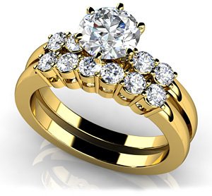 18k Yellow Gold, Five Across Bridal Set, 1.01 ct. (Color: HI, Clarity: SI2)
