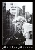 Marilyn Monroe Entertainment Poster Print, 24x36