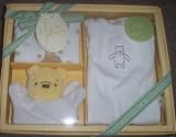 Classic Winnie the Pooh Gift Box with Long Sleeve Body Suit, Short Sleeve Body Suit and Security Blanket