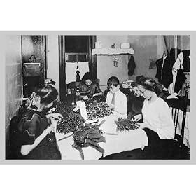 Buyenlarge 02576-xCG28 Family Sitting at Table Working with Garters 28x42 Giclee on Canvas