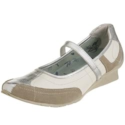  Heel Up Sneaker