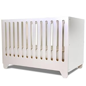 Spot on Square Hiya Crib, Finish = White