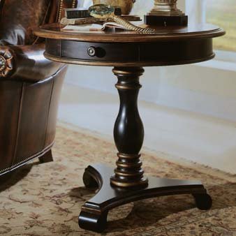 Pedestal Accent Table (864-50-103)
