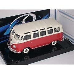 VW VOLKSWAGEN BULLY SAMBA TRANSPORTER T1 T 1 ROT BUS 1/24 MAISTO MODELLAUTO MODELL AUTO