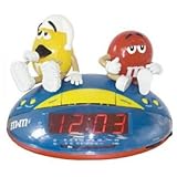 MandM M8CR1 AM/FM Clock Radio (Blue)