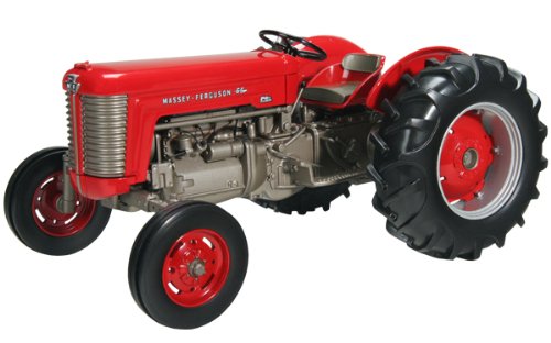 SpecCast SCT 370 Massey Ferguson Red/Gray 1/16 Scale 65 Gas Wide Front Tractor