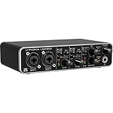 Behringer UMC204 Audio Interface