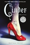 Cinder: Book One in the Lunar Chronicles