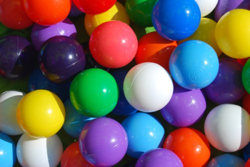 300 bunte Bälle in 10 Farben TÜV geprüft