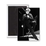 Liza Minnelli - 3x2 inch Fridge Magnet - large magnetic button - Magnet