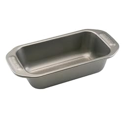 Circulon Nonstick Bakeware 9 by 5-Inch Loaf Pan
