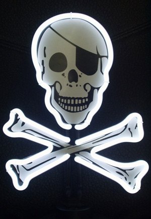 Skull And Crossbones Sculpture Neon Sign