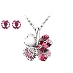 Parure Collier et Clous d'Oreille Trèfle 4 feuilles Coeur Porte-Bonheur en Cristal de Swarovski et chaîne en plaqué Or blanc 18 carats - Rose