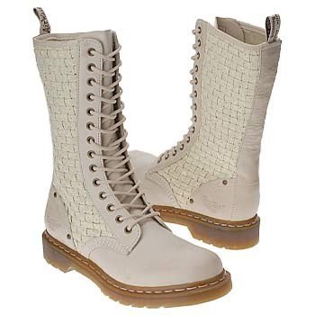 Womens Mala 14 Eye R12438271 Dr.martens