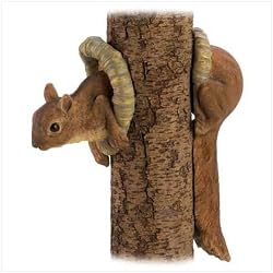 Woodland Squirrel Tree D&eacute;cor