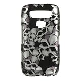 Black Skulls Protector Case for BlackBerry Storm 3 / 9570 / Monaco