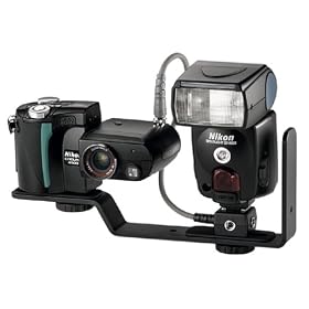 Click here to buy Nikon SK-E900 External Multi-Flash Bracket Unit for Nikon 4500 Digital Camera by Nikon.