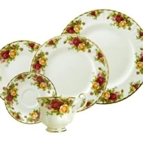 Royal Albert Old Country Roses Serving Bowl by Royal Albert