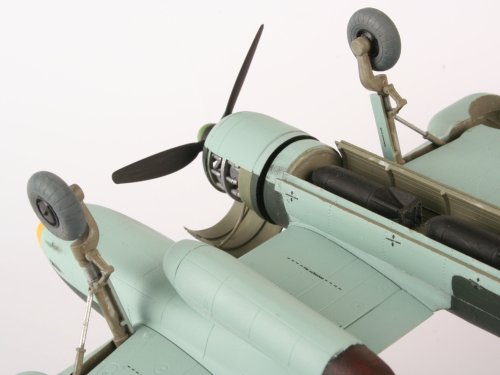 Revell Modellbausatz 04335 - Blohm & Voss BV P 194 im Maßstab 1:72