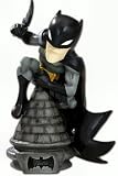  : Headstrong Heroes Animated Batman Dynamic Bobble Head