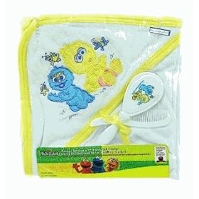 Sesame Street Hooded Bath Blanket with Brush and Comb Set ~ Yellow