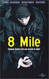 Revue Universal Pictures  / 8 Mile [VHS]