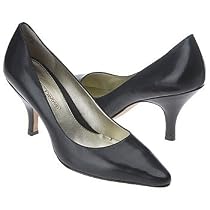 Circa Joan & David Women's Reginah Low Heel Pump,Black,8 M