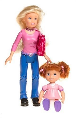 Loving Family Babysitter & Toddler Loving Family Babysitter & Toddler