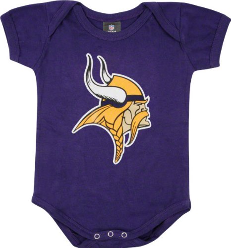 Minnesota Vikings Newborn Purple Reebok Logo Creeper