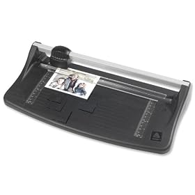 Avery Personal Photo and Paper Trimmer Cutting Length 305mm Capacity 5x 80gsm Area 477x232mm A4 Ref TR002