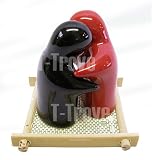 Black Red Hugs Salt and Pepper Shaker Set With Tray