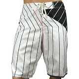 Review Volcom  / Volcom Mens Boardshorts Swerve Too Mod White