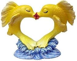 BR KISSING GOLDFISH HEART 1 LG