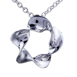 Pugster Flower Pendant Necklace