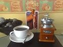 Brand New Retro Vintage Manual Coffee Grinder