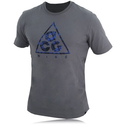 Nike ACG Short Sleeve Dri-Fit T-Shirt – Large