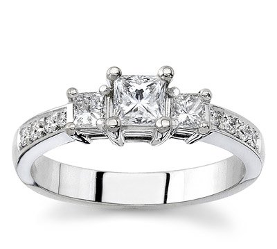 Platinum Three-Stone Princess-Cut Diamond Ring (G VS2 - 3 4 ct. tw.)