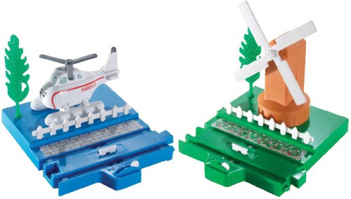 Tomy Thomas & Friends Motor Road & Rail Accessories: Harold & Windmill Action Scenery