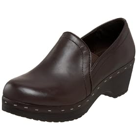 Dockers Ladies Filipina Clog by var goTwisterProductImageStrings = new Object();goTwisterProductImageStrings['prodImageNotAvailTextNoColor'] = 